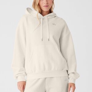 Alo Yoga Accolade Hoodie Size Small